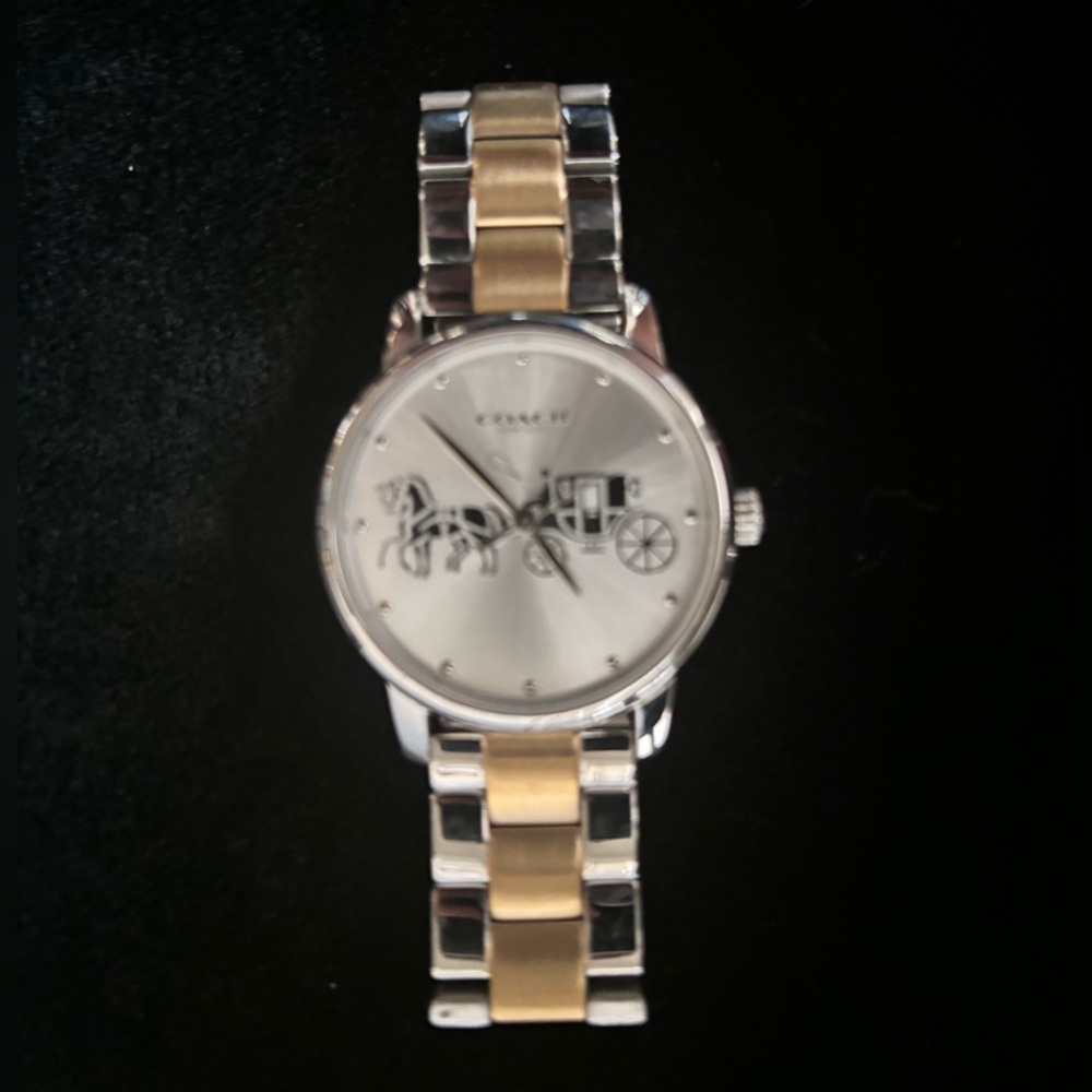 Coach watch - Picture 3 of 5